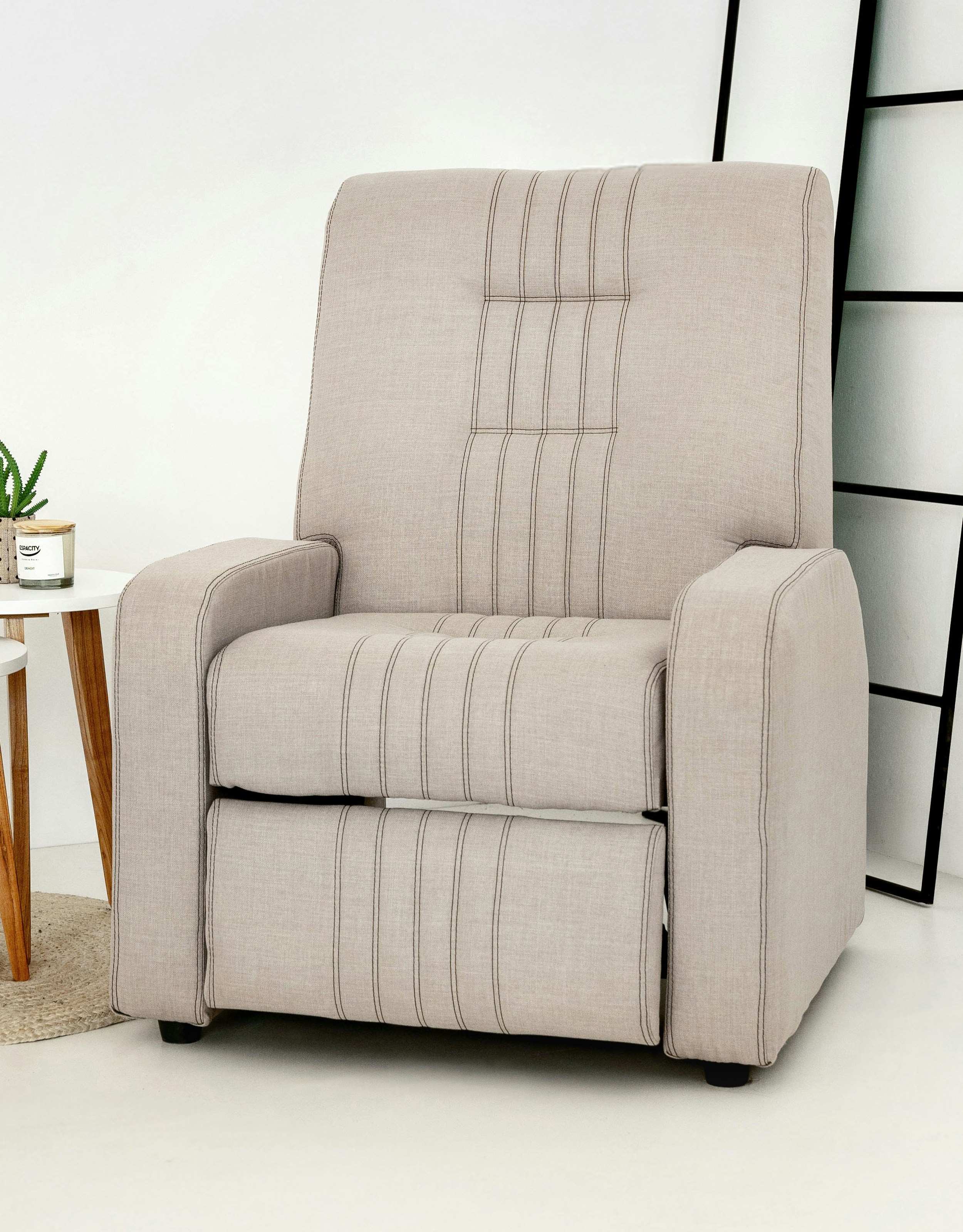 Recliner Chair 
